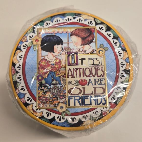 Mary Engelbreit Inspirational Quote Round “Tin-Style” Paper Boxes – Set of 6 - Picture 5 of 7